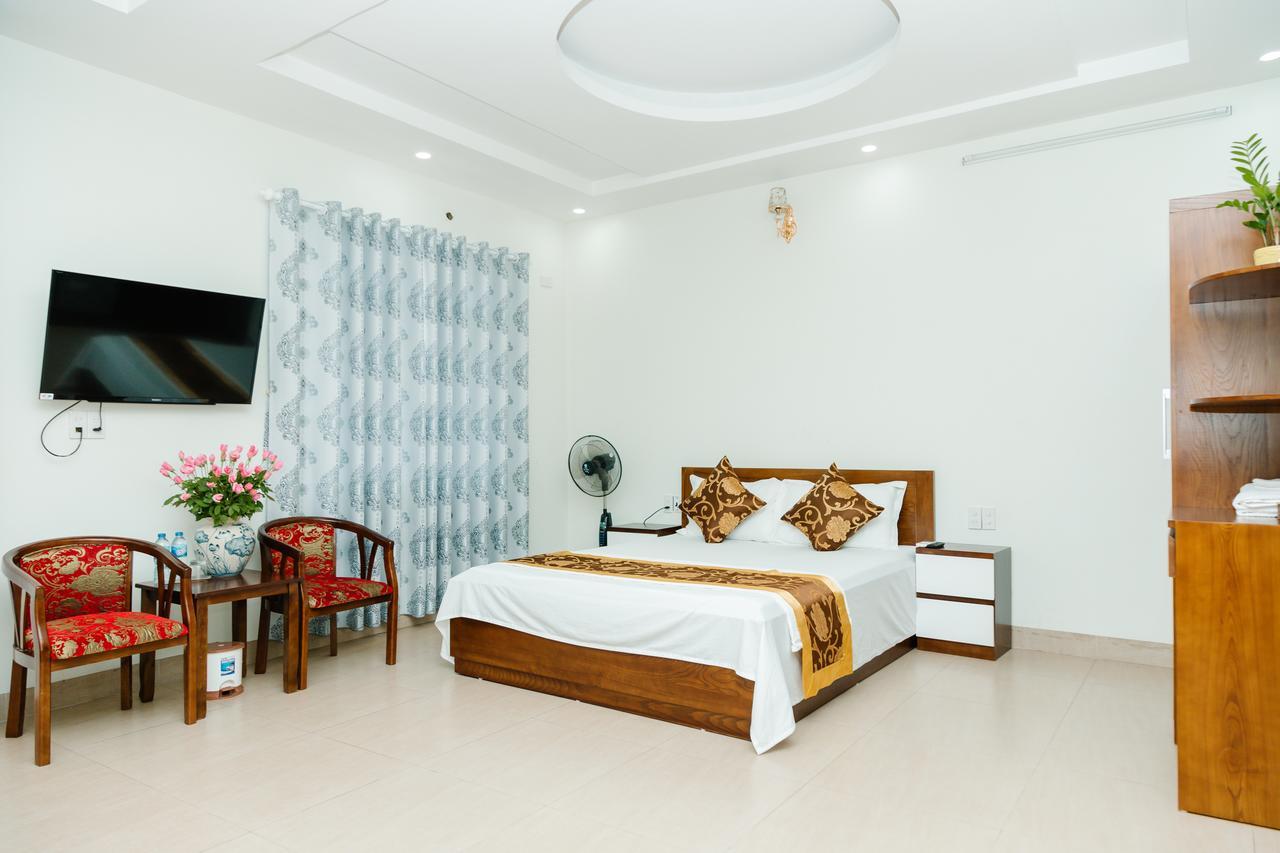 Khach San Hoang Ngan Hotel Binh Lau Exterior photo