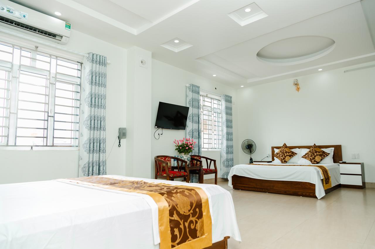 Khach San Hoang Ngan Hotel Binh Lau Exterior photo